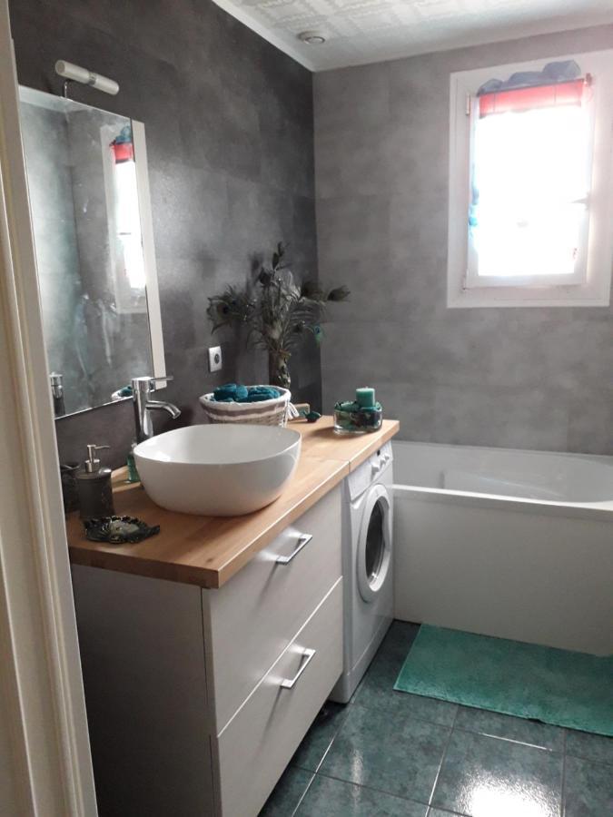 La Maison Rose 2 Chambres Avec Lit Pour 2 Personnes Et 2 Salles De Bains Nevers Exteriér fotografie